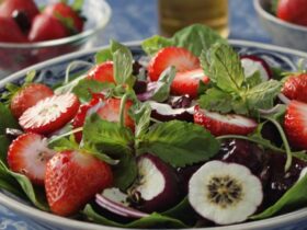 Summer Strawberry Salad Recipe
