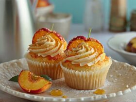 Sweet Peach Bellini Cupcakes Recipe