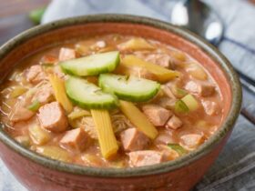 White Cheddar and Apple Chicken Chili Recipe