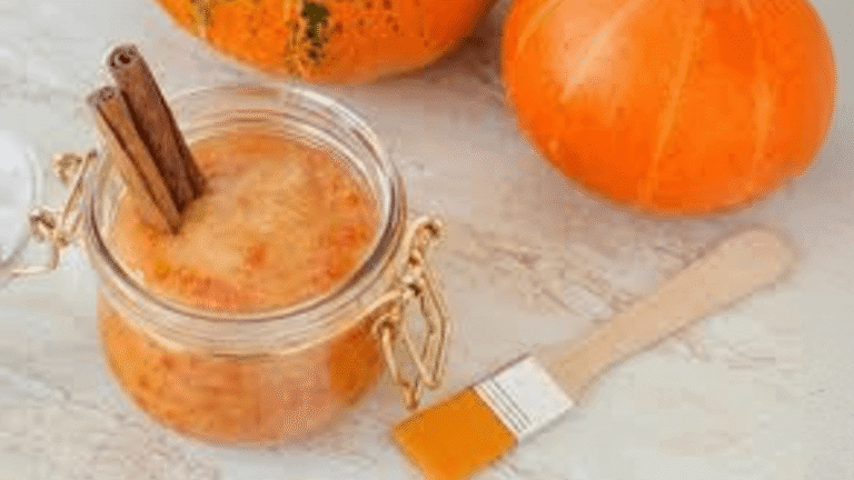 DIY Pumpkin Spice Sugar Scrub Recipe